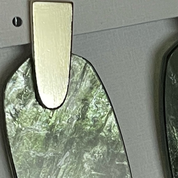 Kendra Scott Aragon Sage Mica&14K Gold Plated Drop Earrings NWT - Picture 8 of 12